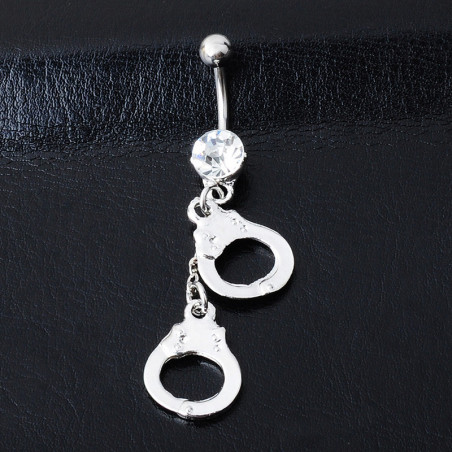 Piercing nombril menotte