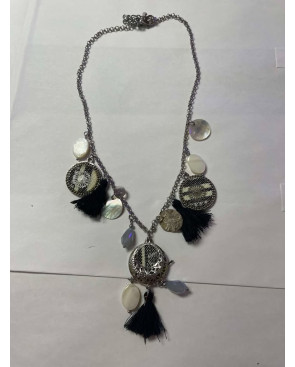 Collier pampille Noir