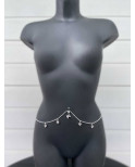 Chaine de ventre avec piercing