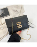 Pochette chic