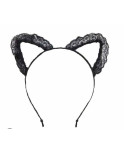 Oreilles de chat en dentelle