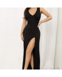 Robe fendue