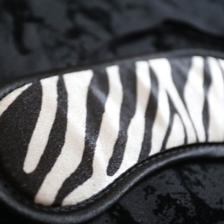 Masque nuit Zebre
